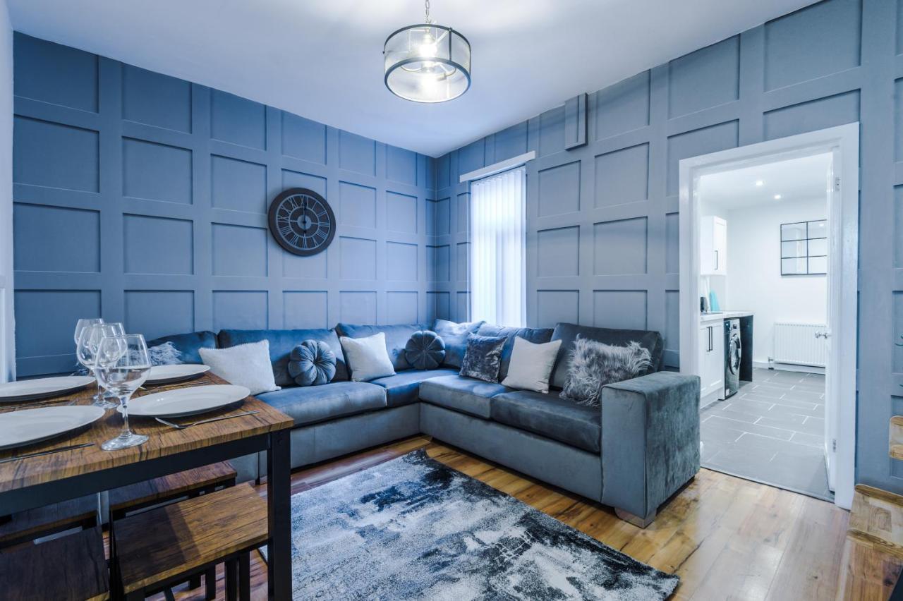 3 Bedroom House Manchester Hosted By Mcr Dens ภายนอก รูปภาพ